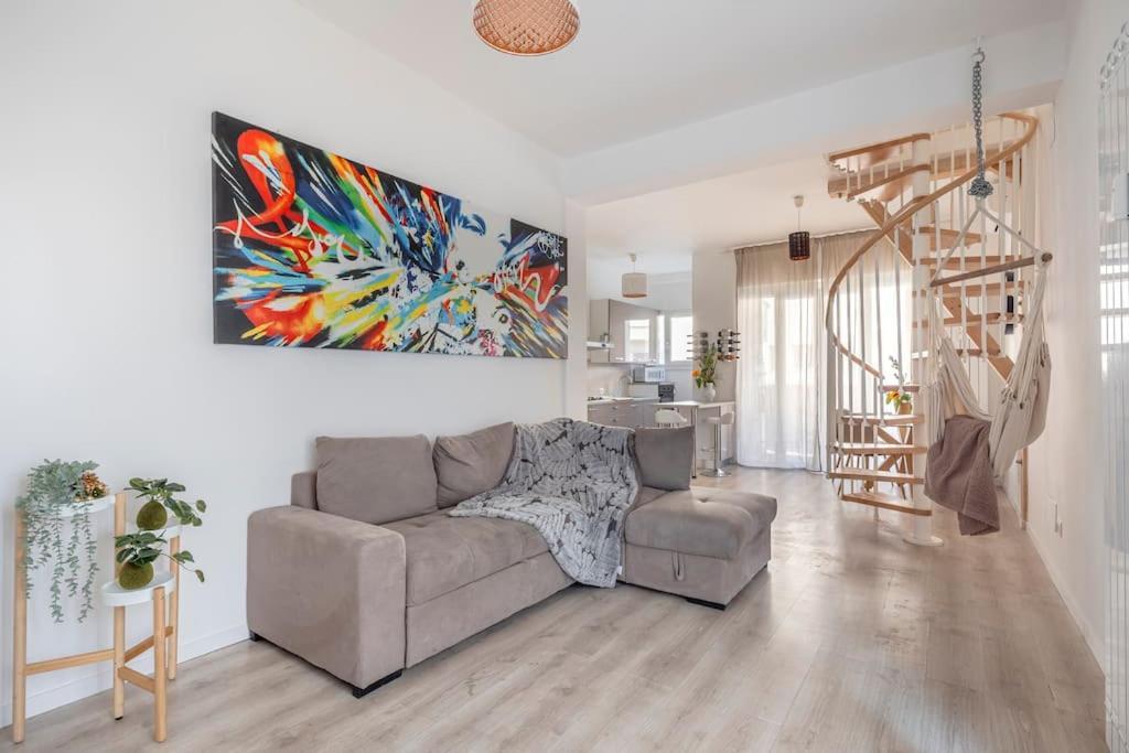 Cozy 1 Min From New Mm4 Argonne Milano